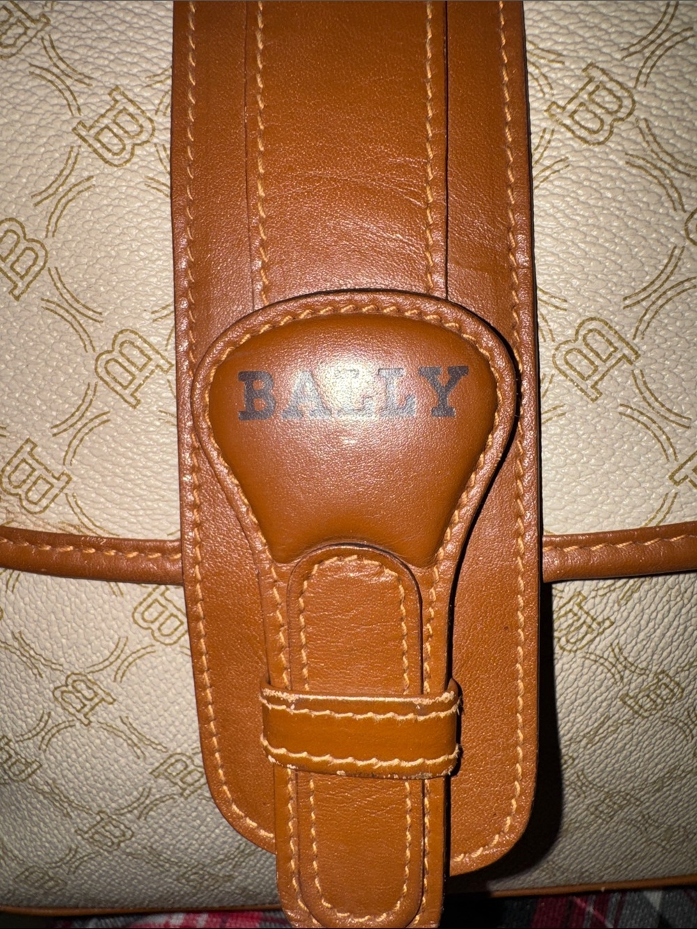 Bally Vintage Beige Monogram Shoulder/Crossbody with Tan Leather Trim - Picture 8 of 12